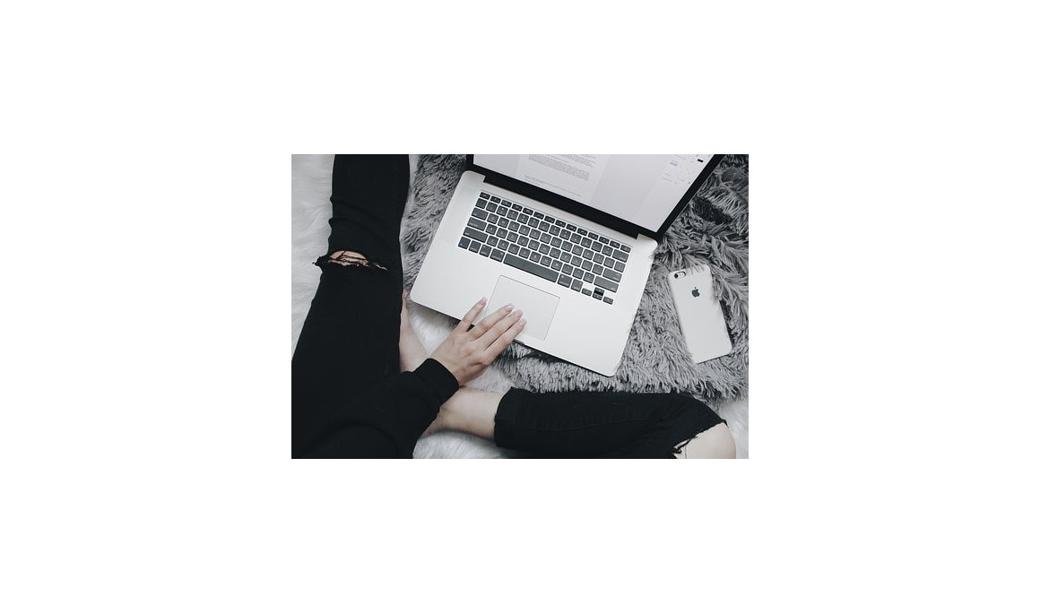 Comment bien porter son jean au bureau ?